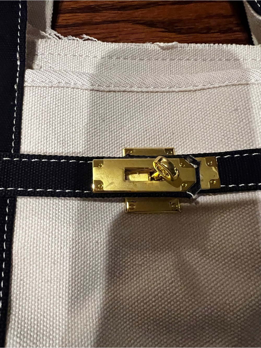 NWT Viral Boatkin Canvas Tote Bag Navy Trim Birkin Style Gold Hardware - Picture 2 of 6